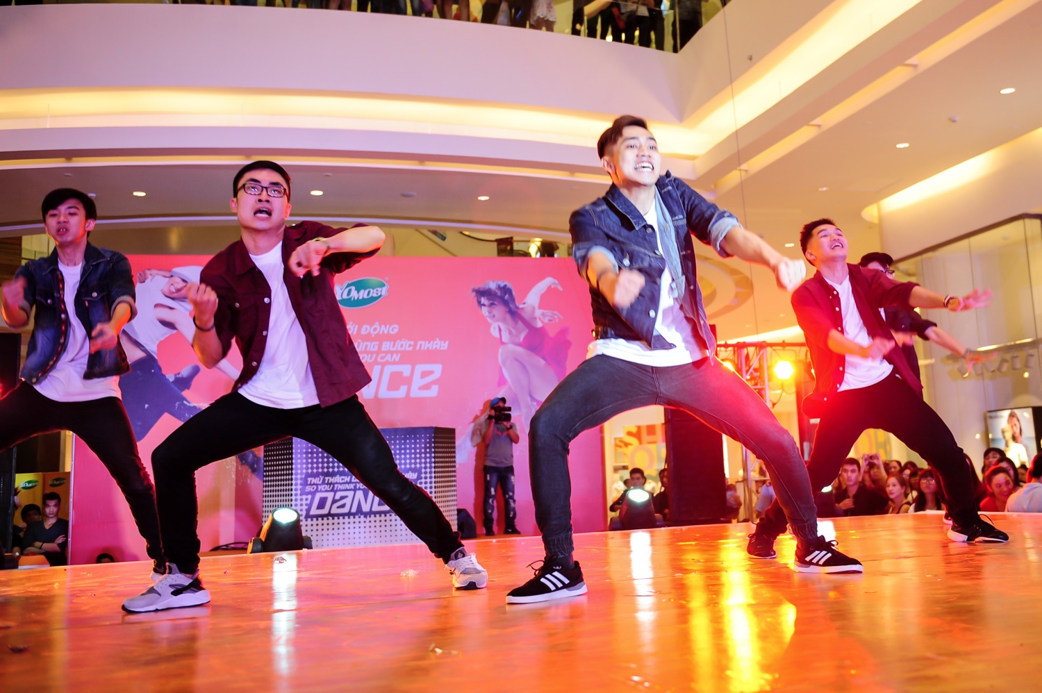 Ngọc Thịnh cùng nhóm Game-on