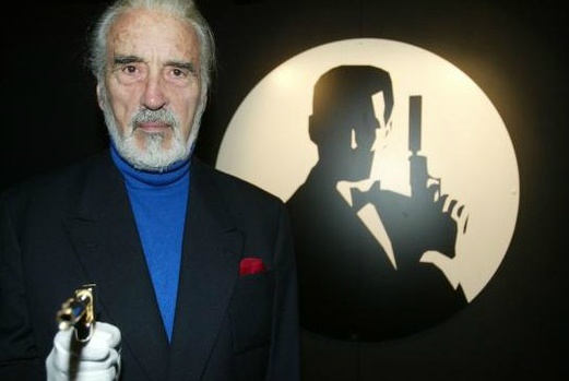 Tien biet huyen thoai dien anh Christopher Lee hinh anh