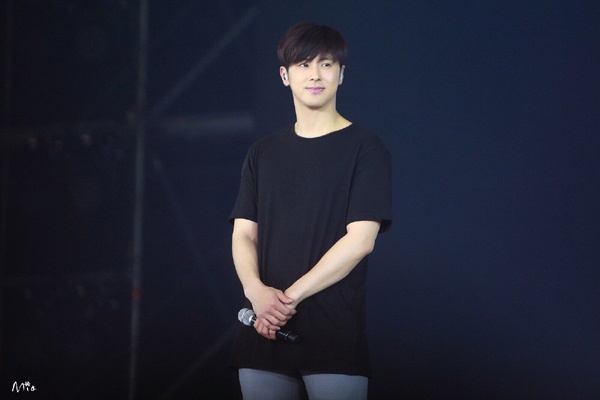 Trong suốt hai ngày diễn ra concert, DBSK đã cháy hết mình cùng fan với những ca khúc kinh điển của nhóm như 