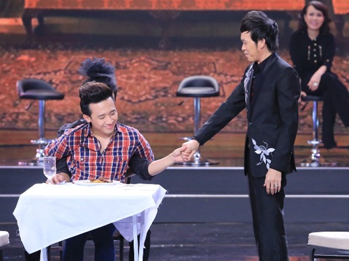 Hoai Linh thach thuc Tran Thanh, Viet Huong o game show moi hinh anh