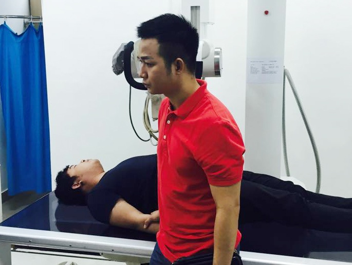 Quang Le ngat xiu vi suy nhuoc co the hinh anh