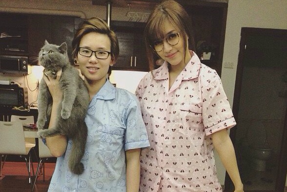 Bich Phuong - Tien Cookie gay chu y voi anh doi thuong hinh anh