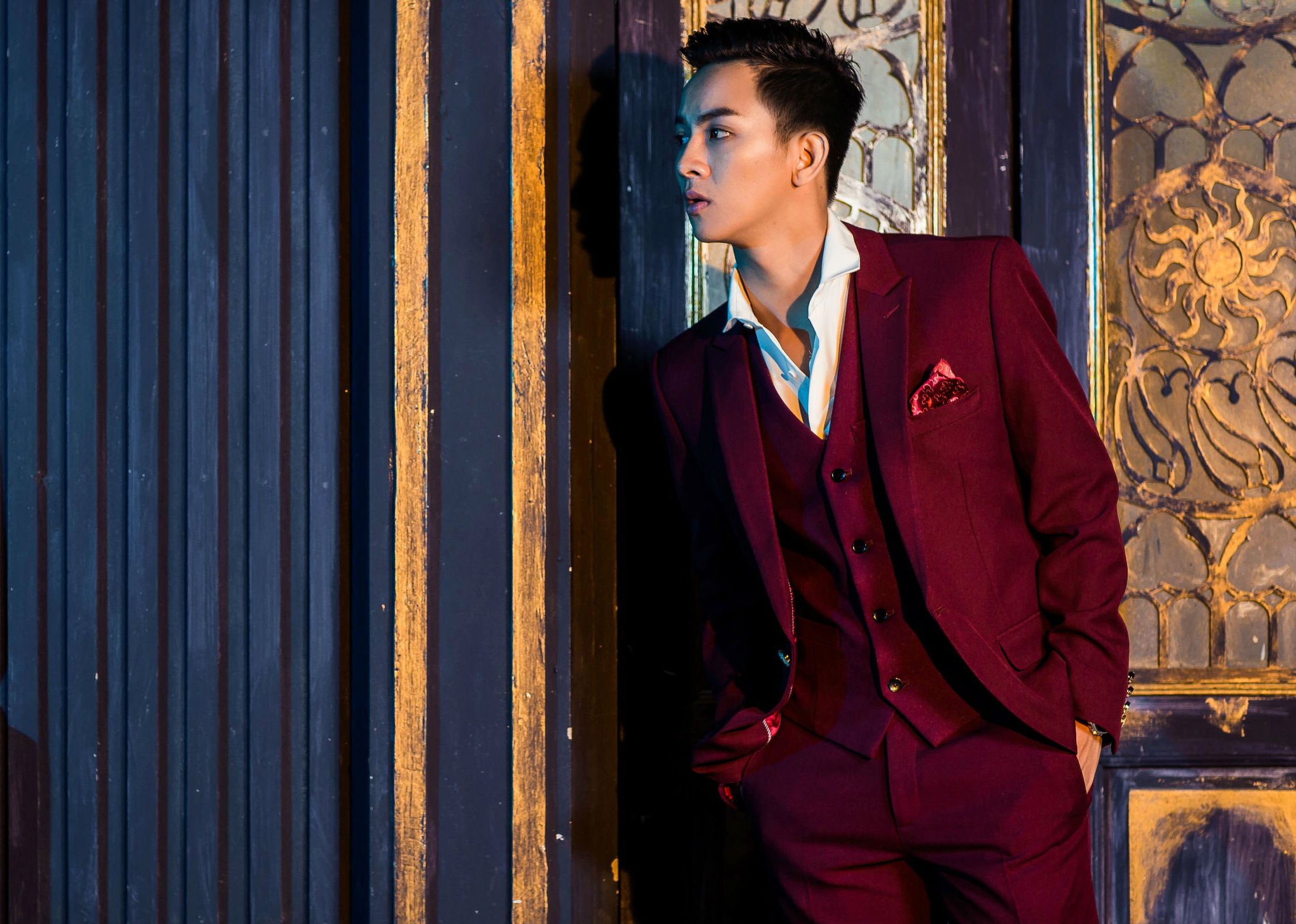 Hoai Lam tiep tuc 'lam mua lam gio'  tren BXH Zing hinh anh