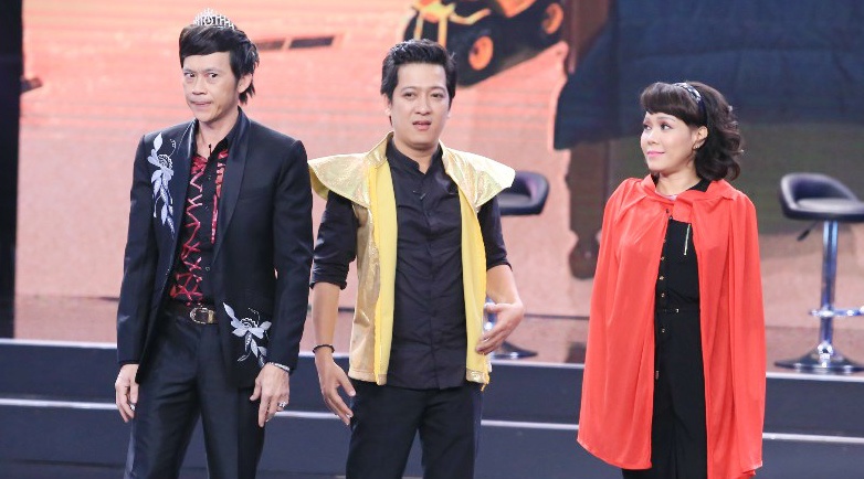 Tran Thanh bat Hoai Linh lam bup be bi hu hinh anh