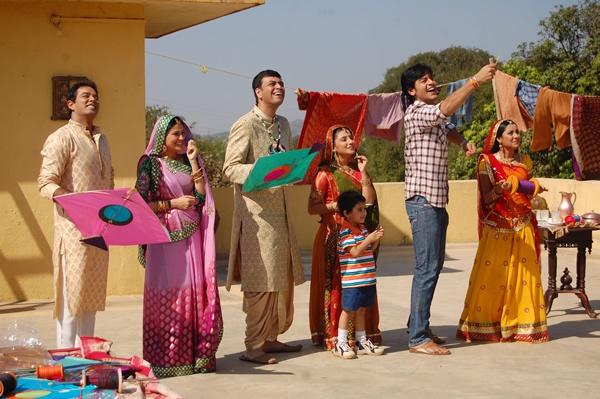 Cô dâu 8 tuổi không chỉ gây tranh cãi ở quê nhà, nó còn lây lan sang các nước bạn.