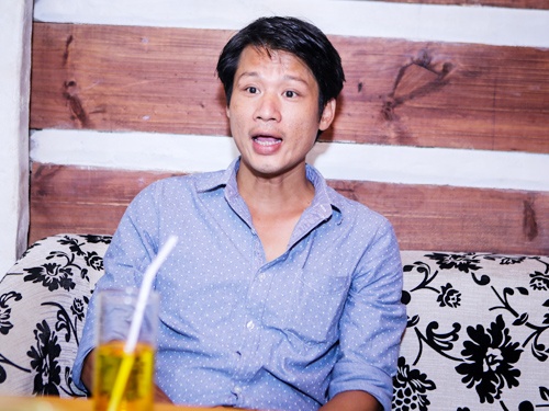 Con trai Thuong Tin: Xot canh cha nai lung kiem tien nuoi em hinh anh