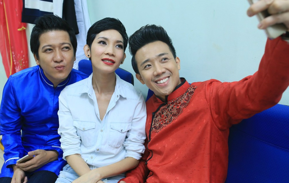 Tran Thanh mai me chup anh tu suong trong canh ga hinh anh