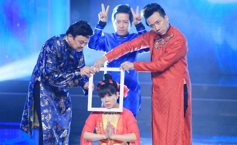 Viet Huong 'vai lay' Tran Thanh, Truong Giang xin tai gia hinh anh