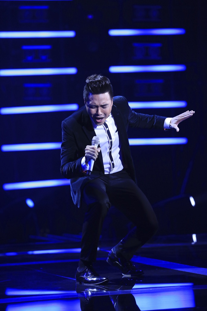 Khác với bạn gái, Thanh Duy thể hiện Khúc thụy du đầy tâm trạng. giám khảo khách mời cho rằng nam diễn viên đã hát “một cách rất đàn ông”. “Gà cưng” của Hồng Vân sở hữu giọng nam trung nhưng có độ rền, độ dày nên khi xuống nốt thấp không mất chữ, lên nốt cao không bị phai nhiều