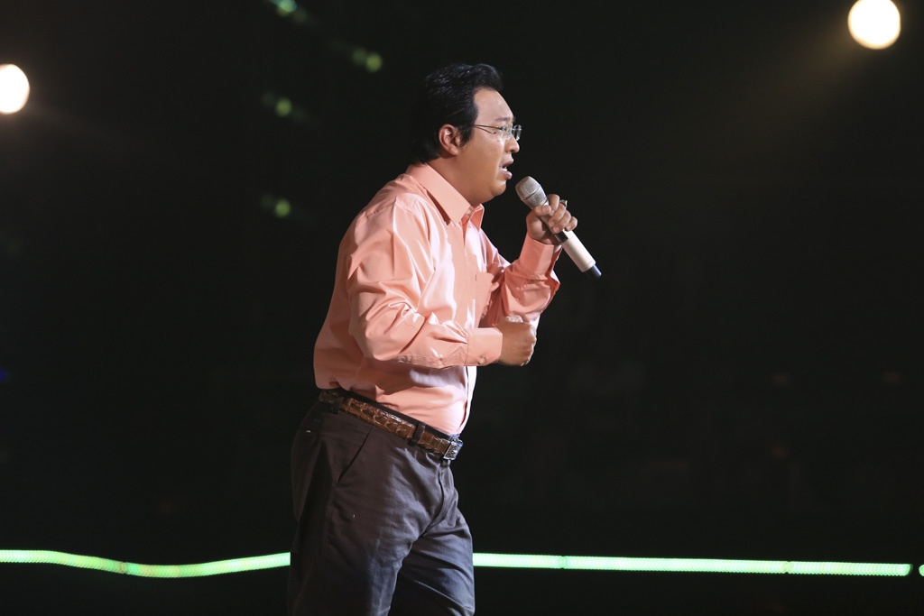 Nghệ sĩ hài Hà Linh thể hiện Ngỡ trong sự ngạc nhiên của giám khảo chính. Trấn Thành đã dành tấm vé cho Hà Linh vì sự chỉn chu và nghiêm túc của anh. Nhưng số đông giám khảo còn lại ưu ái cho Lý Hùng.