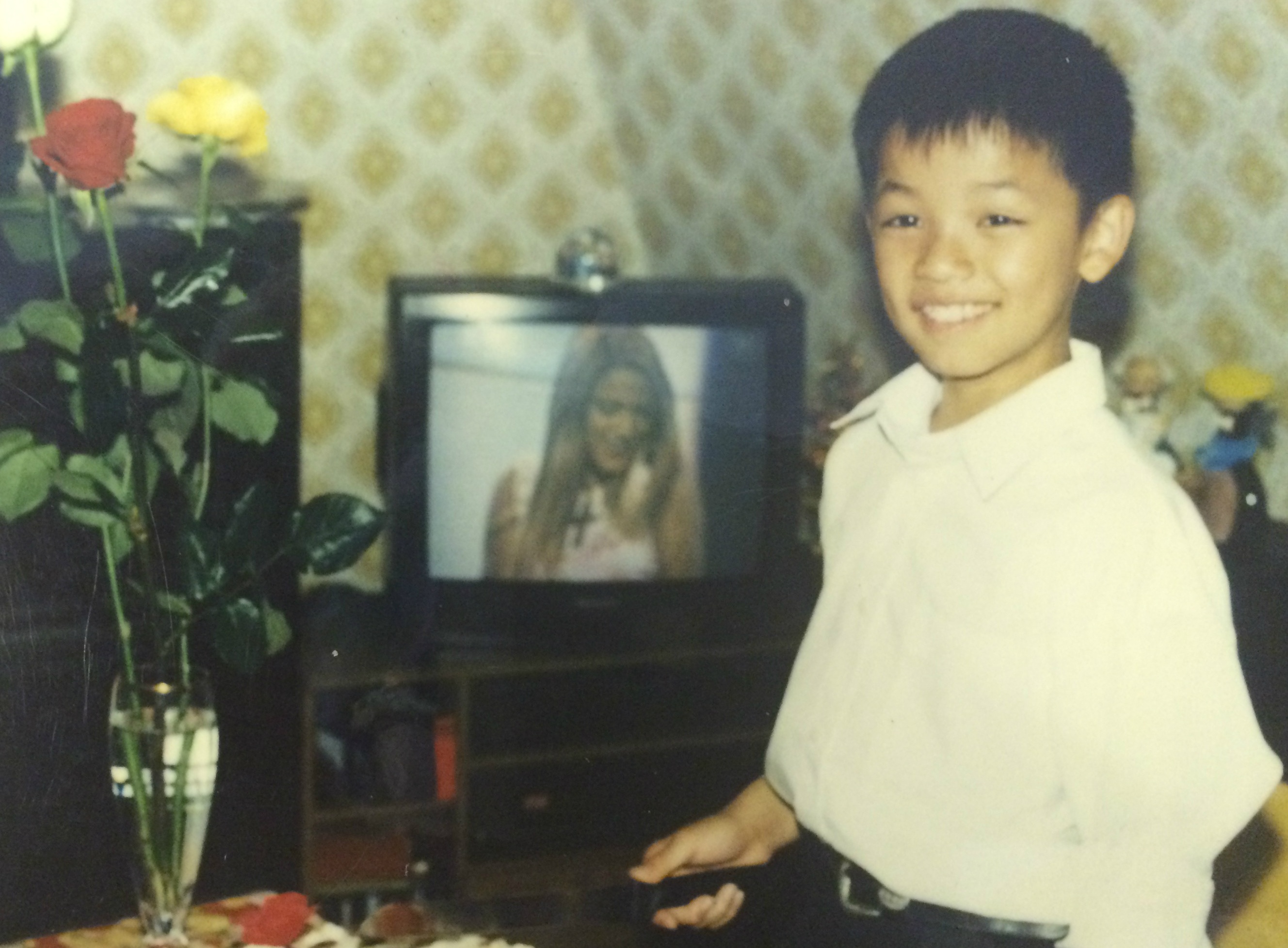 Trong Hieu dep trai tu tam be hinh anh