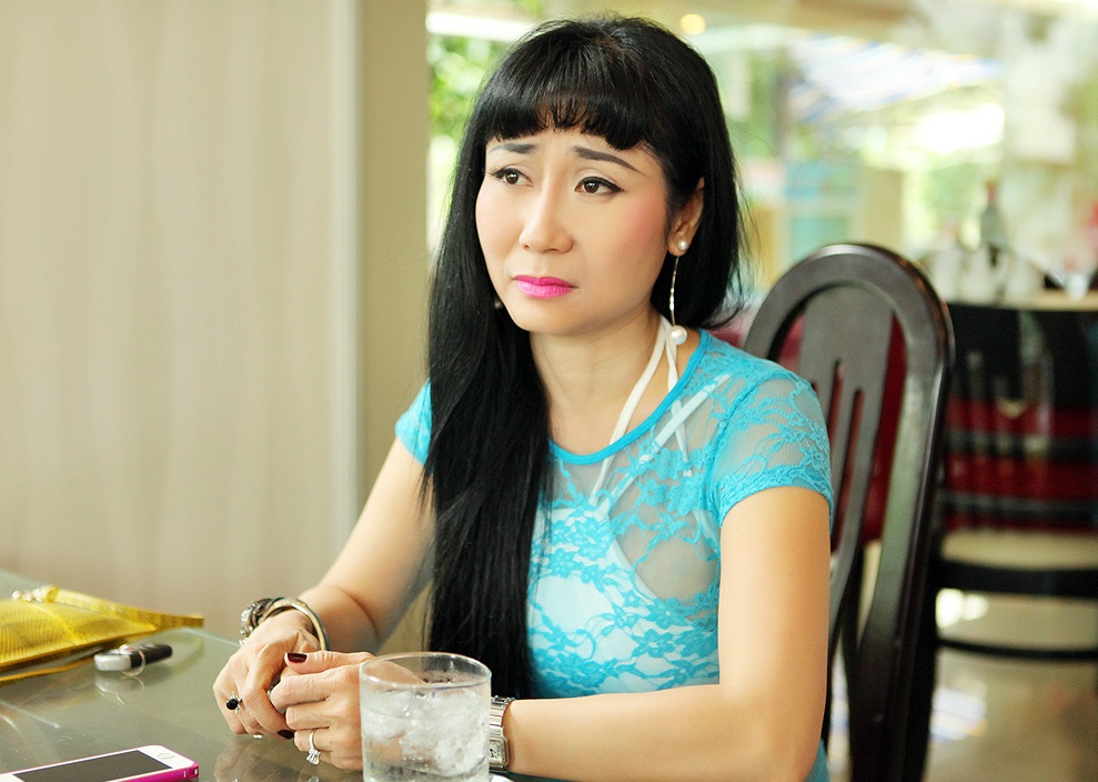 Uyen Thao: 'Y Phung du lam, suot ngay bat nat Diem Huong' hinh anh
