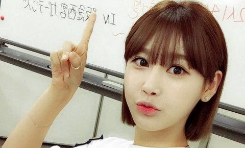 Gummi của Crayon Pop: Trưởng nhóm nhạc xinh đẹp này từng làm y tá tại khoa da liễu bệnh viện trước khi chuyển hướng sang con đường ca hát.