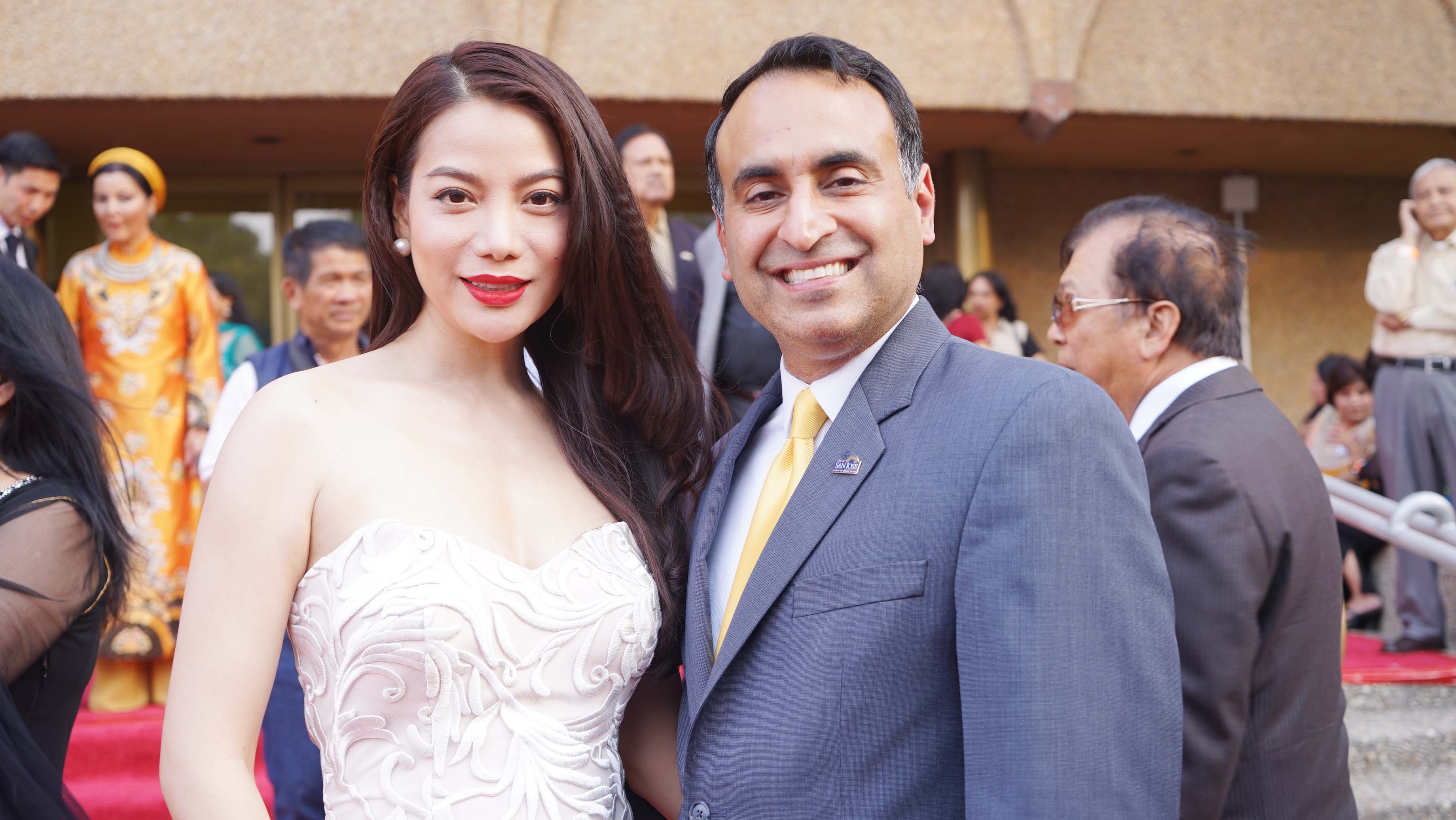 Hương Ga được vinh danh ở hạng mục xuất sắc với nhiều dư luận tích cực từ giới chuyên môn. Bộ phim phản ánh câu chuyện đen tối dưới góc nhìn nhân văn. Trong thế giới tội ác, vẫn còn lấp lánh những mầm thiện và mang đến cho công chúng 90 phút nghẹt thở.