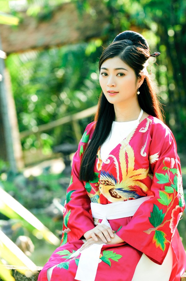 Tạo hình của Thanh Trúc trong một phim cổ trang.