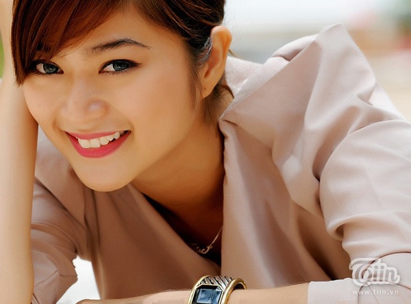 Thanh Trúc và Khương Ngọc yêu nhau khi tham gia chung bộ phim Chuyện tình mùa thu.