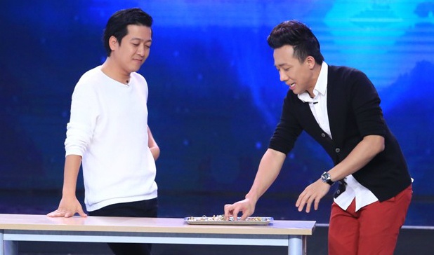 Hoai Linh bi Tran Thanh boc me thoi quen choi kim cuong hinh anh