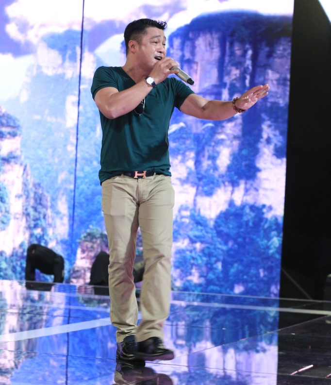 Lý Hùng khuyên Việt Trinh cứ vô tư.