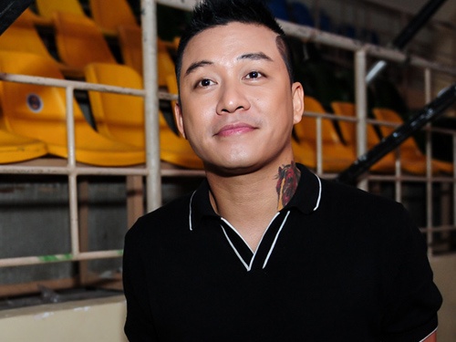 Tuan Hung: 'Toi se lam moi cach de bao ve vo con' hinh anh