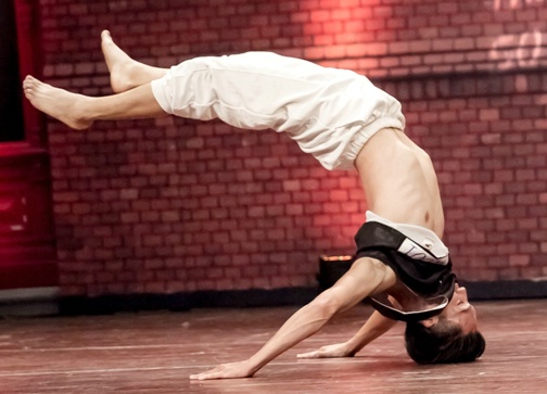 Xuat hien cao thu Bboy o Thu thach cung buoc nhay hinh anh