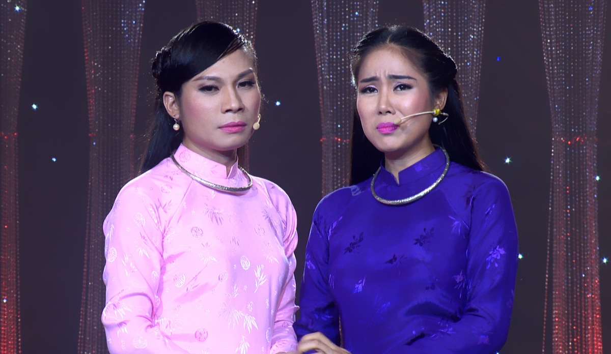 Ca khúc chủ đề, cũng là tên của tiết mục Tằm vương tơ cũng do chính Lê Phương thể hiện. Mặc dù tạo được  ấn tượng nhưng giám khảo cho rằng tiết mục của đội còn thiếu nhiều tình huống cần thiết để gắn kết các thành viên trong đội. Tiết mục của đội Thanh Sắc nhận được 42 điểm, tạm đứng ở vị trí cuối.