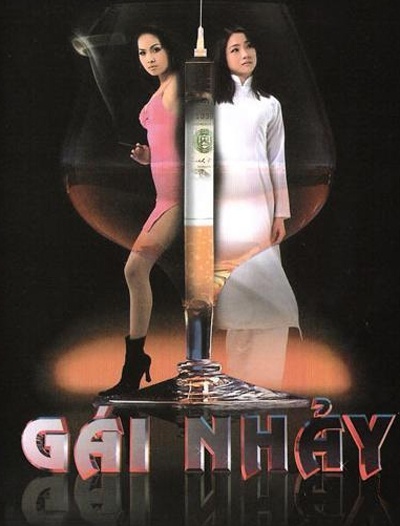  Năm 2001, Lê Hoàng bắt tay vào kịch bản “Trường hợp của Hạnh”, sau khi cân nhắc, đạo diễn đổi tên phim thành Gái nhảy. Phim ra mắt vào dịp Tết năm 2003 và gần như ngay lập tức đã gây nên những cơn sốt vé khắp các rạp chiếu.  12 năm sau Gái nhảy, những cái tên Mỹ Duyên, Minh Thư, Bằng Lăng, Kiều Thanh… đã có nhiều thay đổi. 