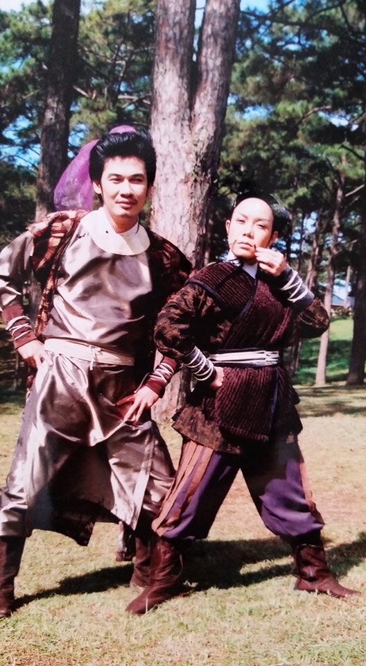 Tiết Cương và Việt Hương lúc tham gia đóng MV cổ trang.