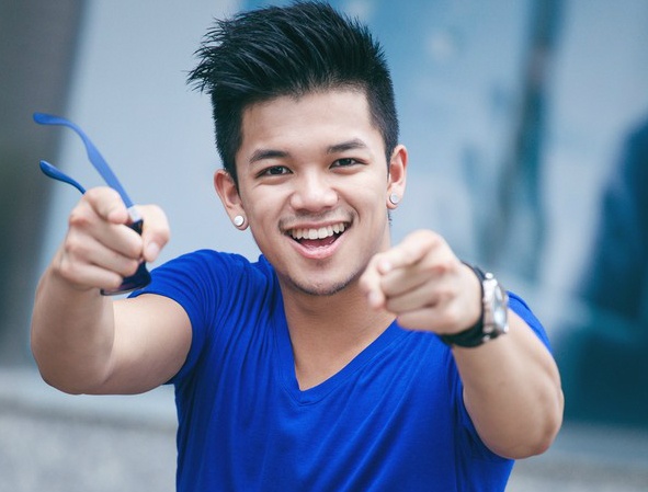 MV moi cua Trong Hieu soan ngoi Khac Viet tren BXH Zing hinh anh