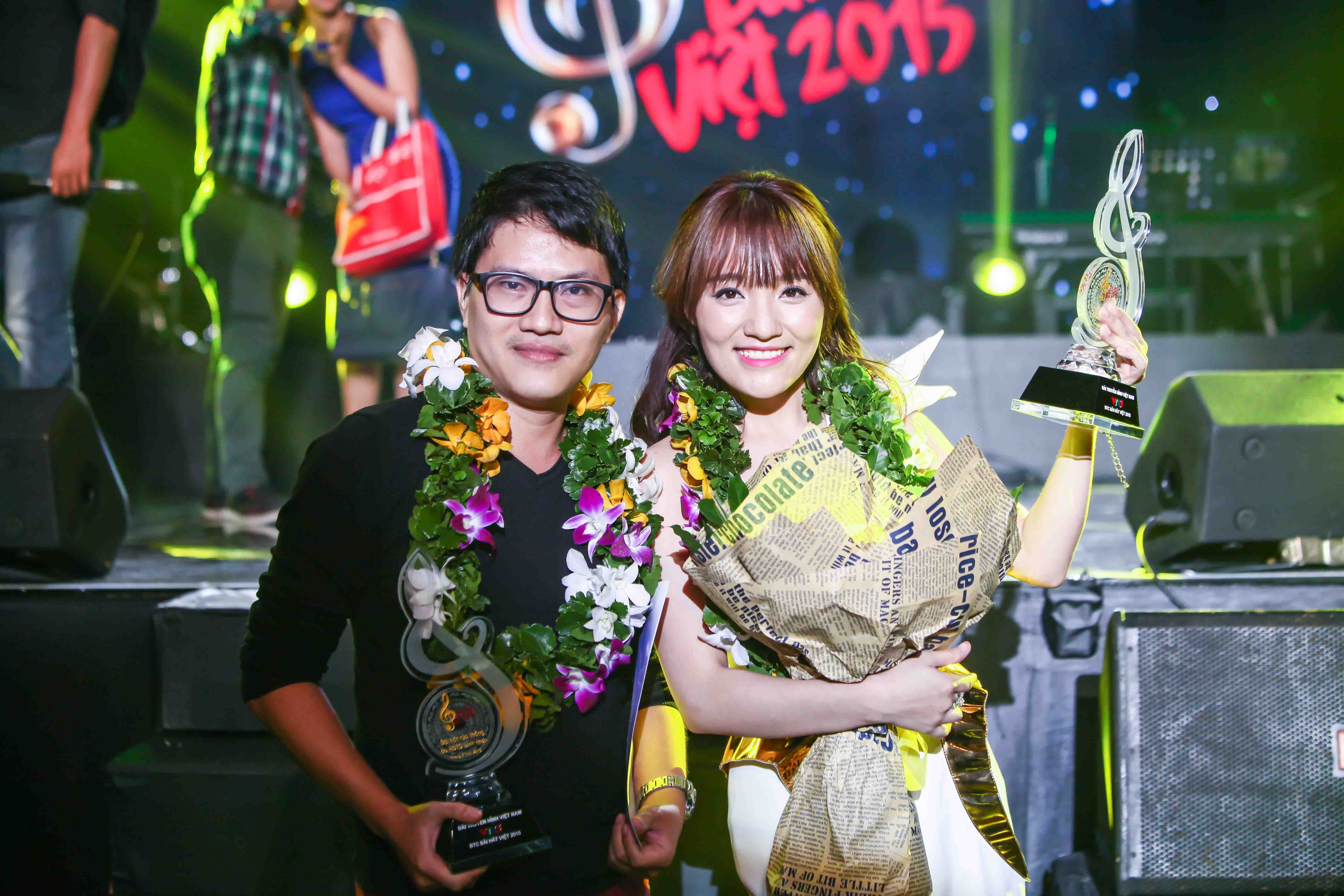 Sau quá trình làm việc, Hội đồng thẩm định quyết định trao giải thưởng Bài hát của tháng cho ca khúc Về với đông của tác giả Vũ Minh Tâm. Ca sĩ thể hiện hiệu quả nhất thuộc về Nhật Thủy và giải Nhạc sĩ hòa âm phối khí hiệu quả nhất dành cho Trần Nhật Hà.  