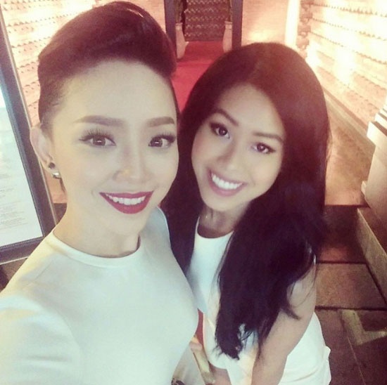 Với gia thế của mình Thảo Tiên thường xuyên gặp gỡ với người nổi tiếng.