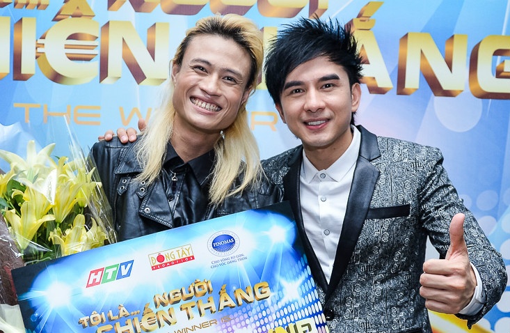 Dan Truong nan lai chup anh cung Bao Quan hinh anh