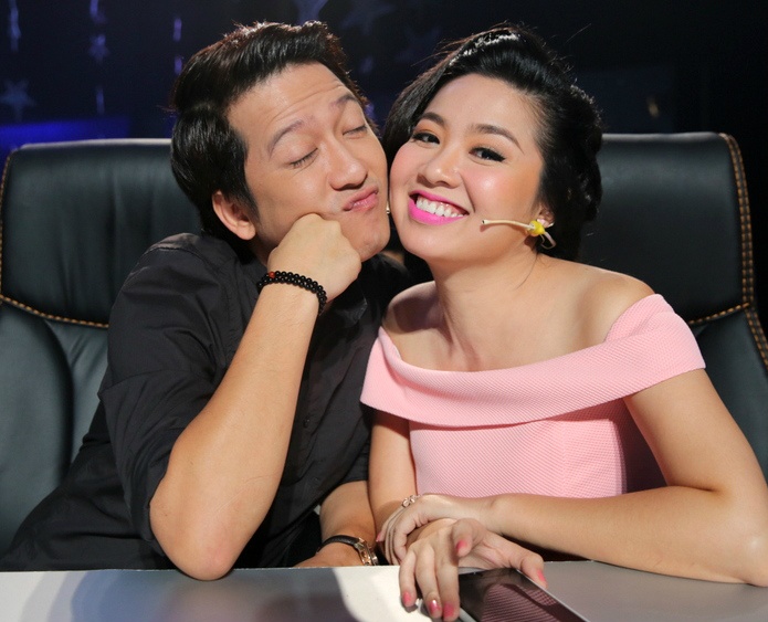 Truong Giang than mat voi Le Khanh tren truong quay hinh anh