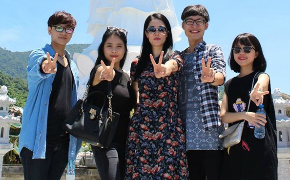 Dung Taylor len tieng nhac nho hoc tro Thu Phuong hinh anh