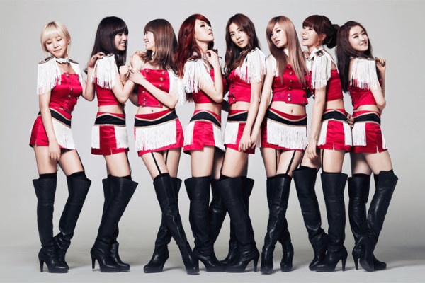 After School với ca khúc Bang!.