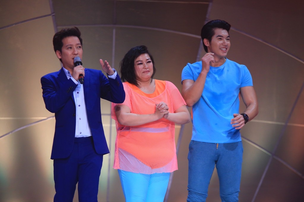 Giọng ca Tuổi hồng thơ ngây phát biểu: “Tôi ngồi ở đây và tôi có quyền làm những điều trong phạm vi quyền lực của mình. Tôi làm đúng như những gì trái tim mình nói. Tôi tặng bạn 8 điểm”. Với kết quả này, Ánh Nguyệt có mặt trong top an toàn.