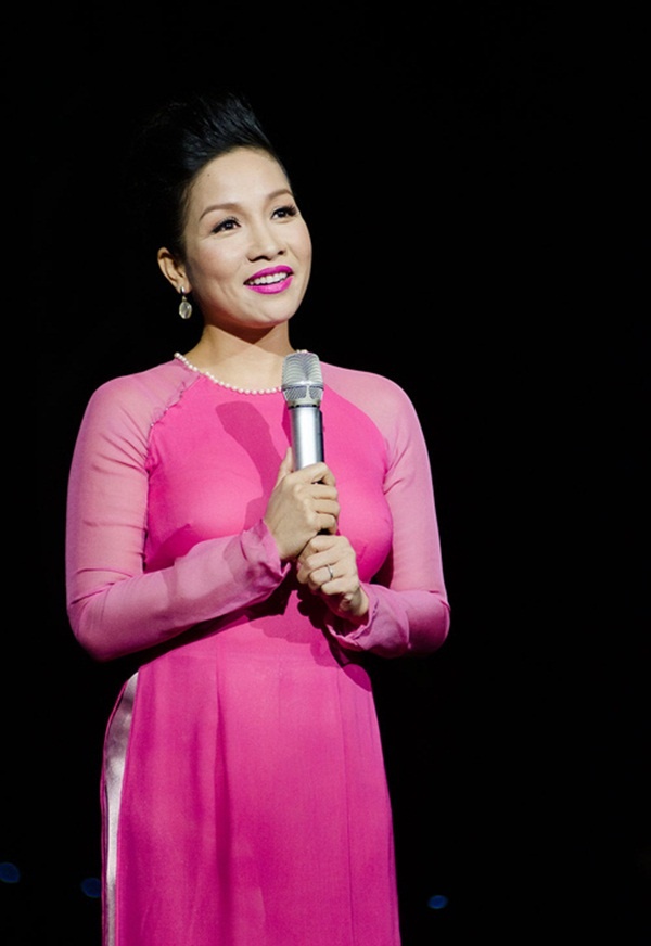 Mỹ Linh tiêu biểu của sự rực cháy.