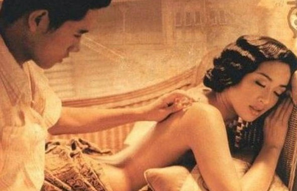 Nhung nguoi dep Hoa ngu tu huy doi minh vi that tinh hinh anh