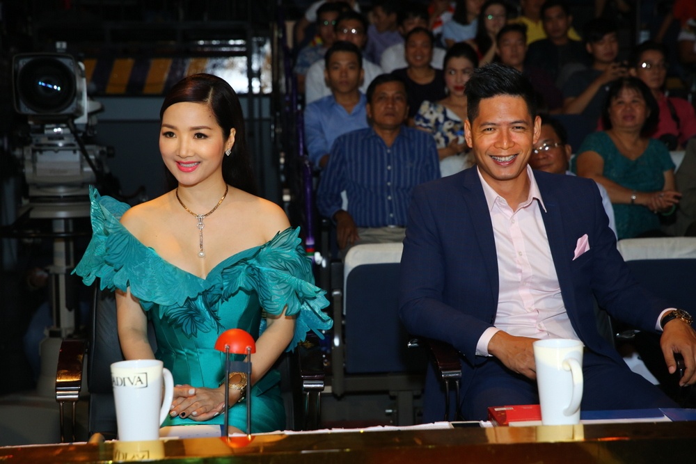 Khúc hát ngợi ca anh hùng