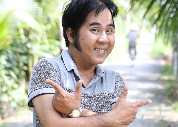 Anh trai Thanh Loc khong vo con, o nha thue hinh anh