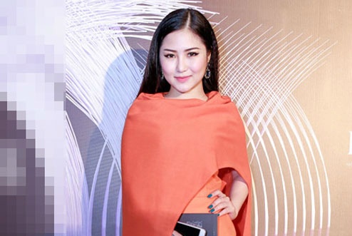 Nhung bo canh khien Huong Tram nam lun va eo banh mi hinh anh