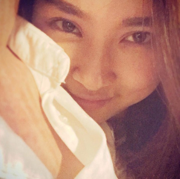 Trước đó, Bảo Trâm luôn giấu khuôn mặt chồng tương lai trên trang cá nhân.