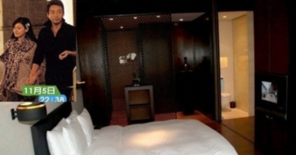 Khi chưa cưới nhau, Uông Tiểu Phi và Đại S từng bị bắt gặp tay trong tay đến khách sạn qua đêm