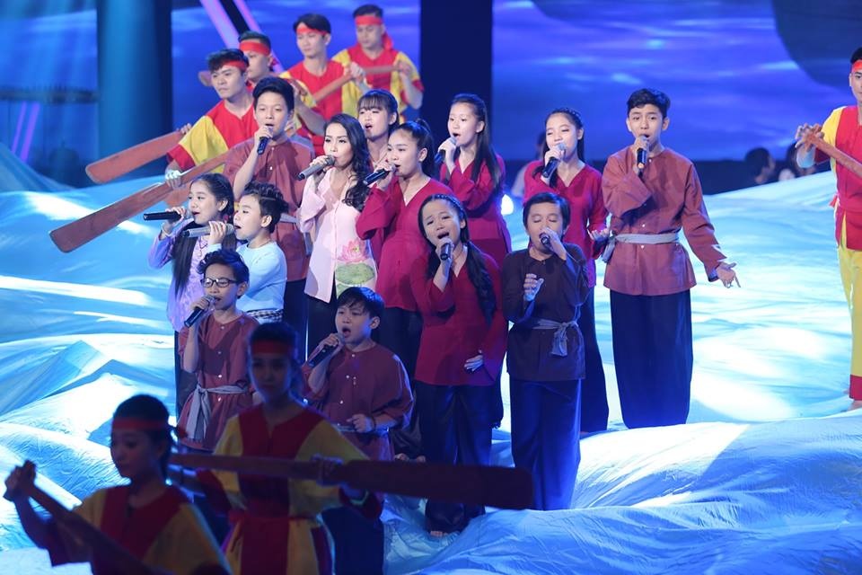 Doi Cam Ly song ca lien khuc dan ca hinh anh