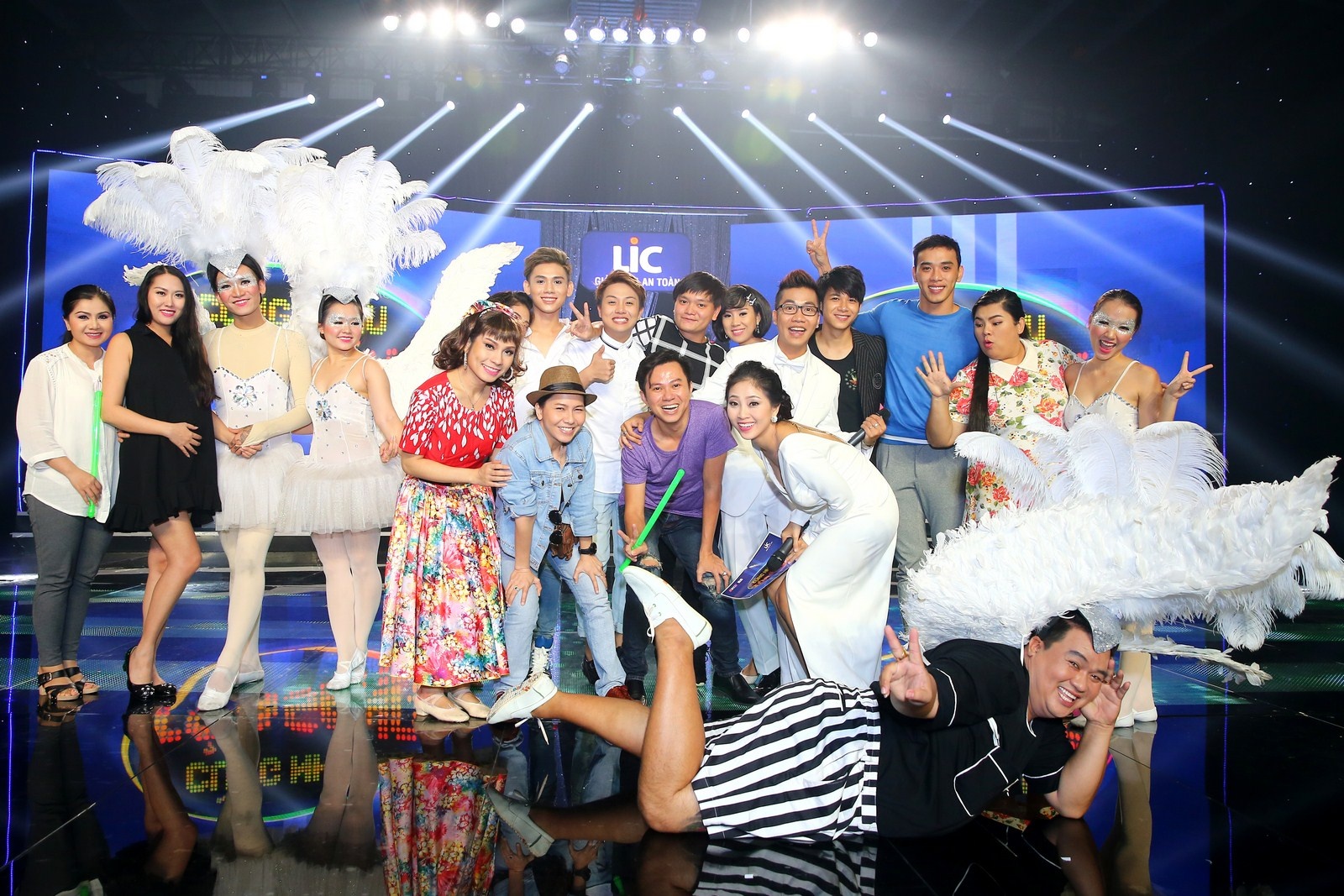 Với kết quả này, đội Thanh Sắc (Lê Phương, Lê Hải, Anh Tú) đã giành được chiếc vé vào chung kết xếp hạng cùng với 2 đội Tam Sắc (Tú Sương, Quốc Đại, Thụy Mười) và Ô Kìa (Sam, Thuận Nguyễn, Trịnh Tú Trung). 