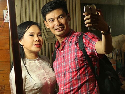 Sao Viet va nhung lan yeu tham dong nghiep hinh anh