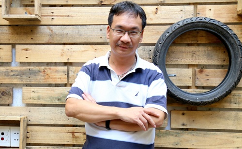 Tu nhan vien bao ve den dien vien ngo nghech Duc Khue hinh anh