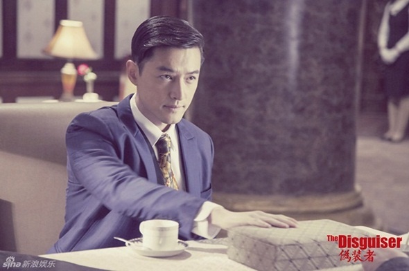 1. Hồ Ca: Hồ Ca đã có một năm đại thắng trên màn ảnh nhỏ Hoa ngữ.