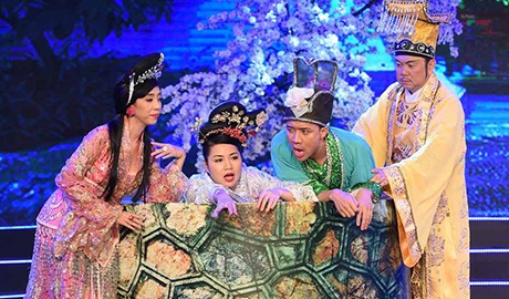 Le Khanh - Thu Trang mo phong cuoc chien chon tham cung hinh anh