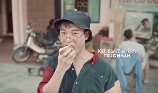 MV 'That bat ngo' cua Truc Nhan leo thang tren BXH Zing hinh anh