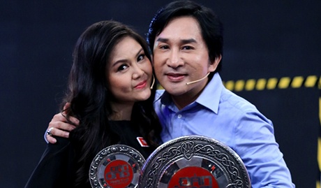 Vo chong NSUT Kim Tu Long hieu y nhau tren truyen hinh hinh anh